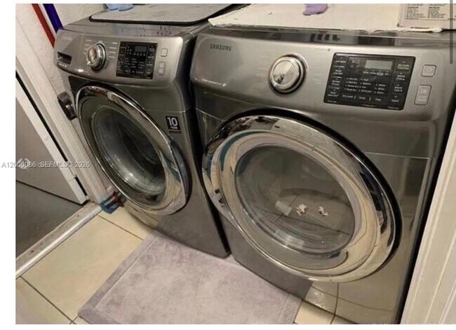 Building Photo - 9009 SW 214th St