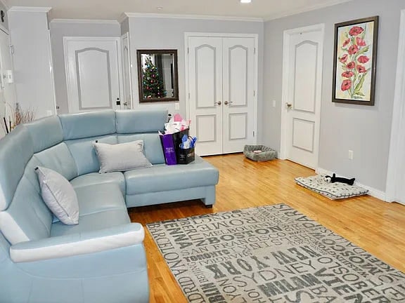 Building Photo - 2072 Ocean Ave