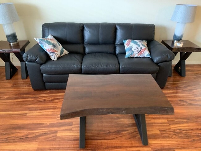 Building Photo - Welcome Home to The West Maui Breakers - furnished, 1 bed/ 1 bath condo