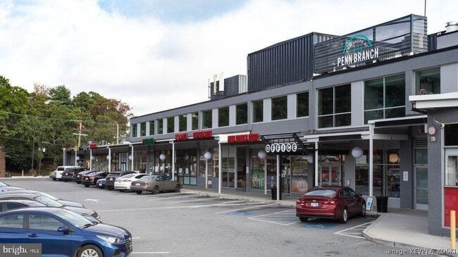 Building Photo - 1521 27th St SE