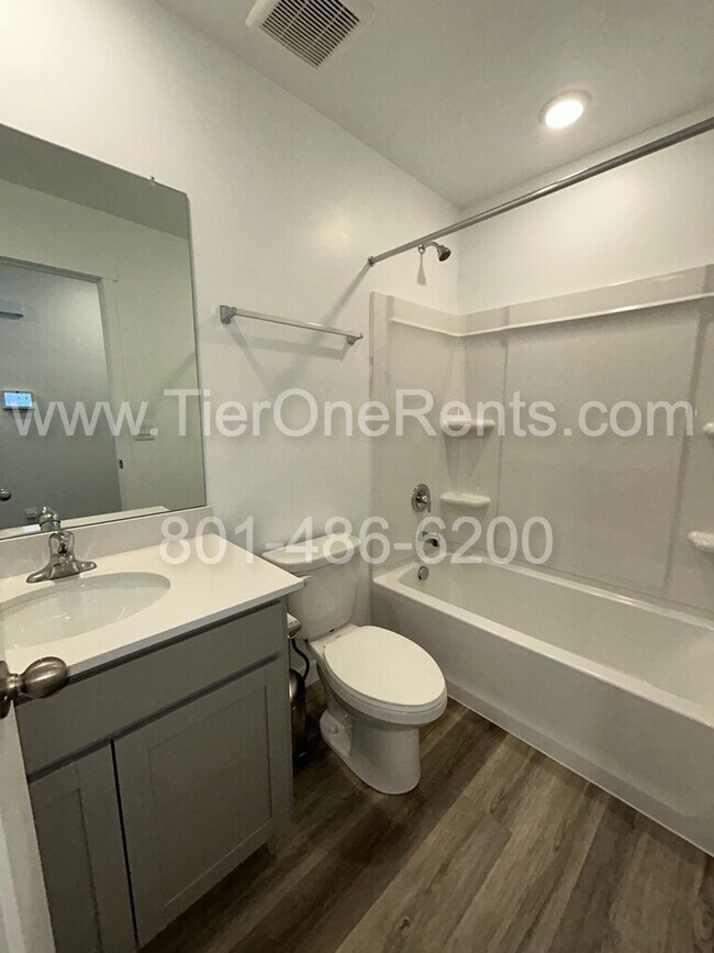 Building Photo - NO DEPOSIT option available for qualified renters!