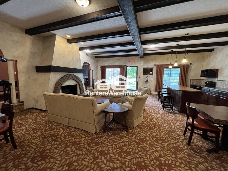 Building Photo - 7330 York Ave S