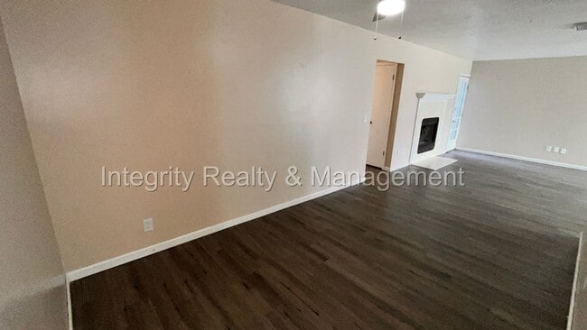 Building Photo - 3 Bed/2 Bath in the heart of Mandarin