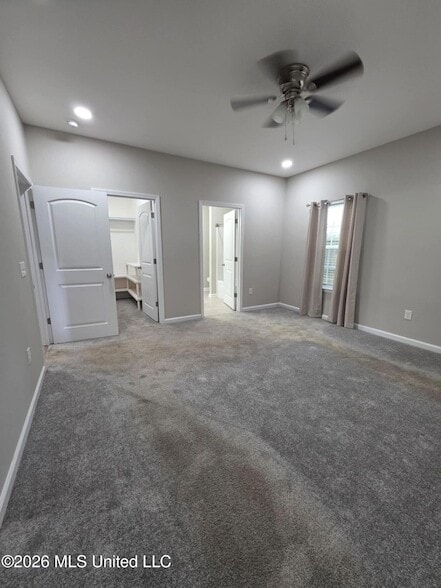 Building Photo - 117 Ridge Ln