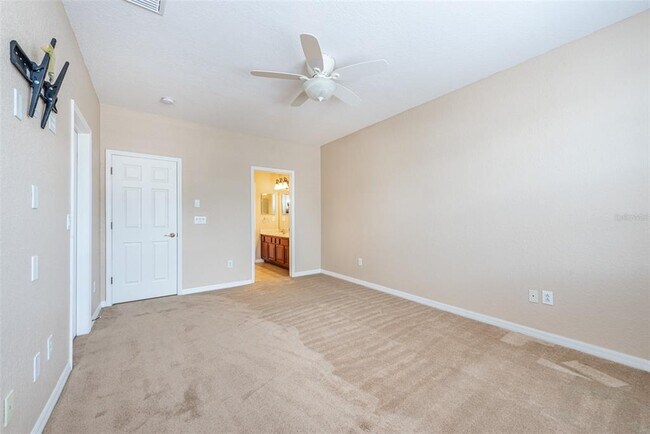 Building Photo - 1427 Summergate Dr
