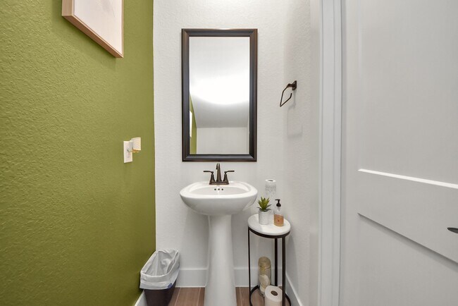 Building Photo - 21202 Fiery Skipper Dr