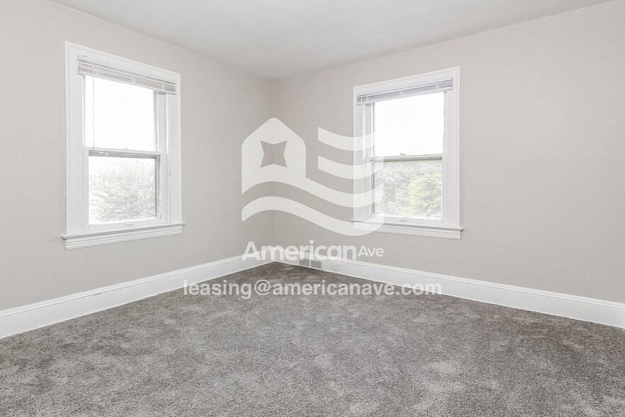 Building Photo - 1192 Sherman St