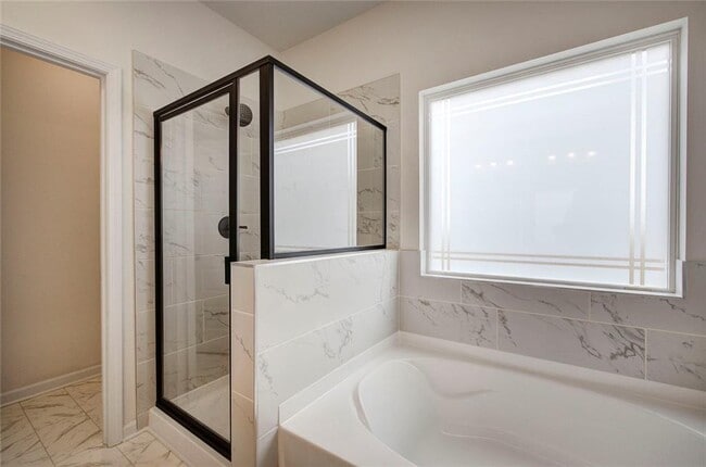 Building Photo - 503 Ozark Ln