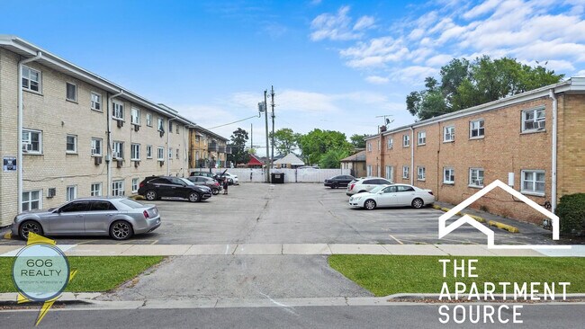 Building Photo - 1213 34th Ave