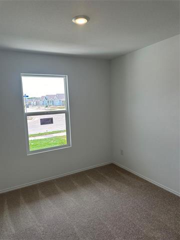 Building Photo - 330 Mahogany Ln