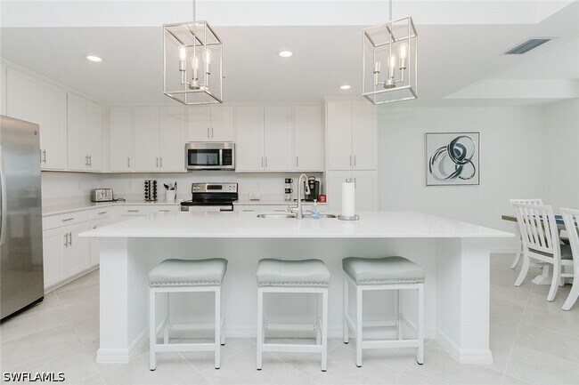 Building Photo - 5749 Double Eagle Cir