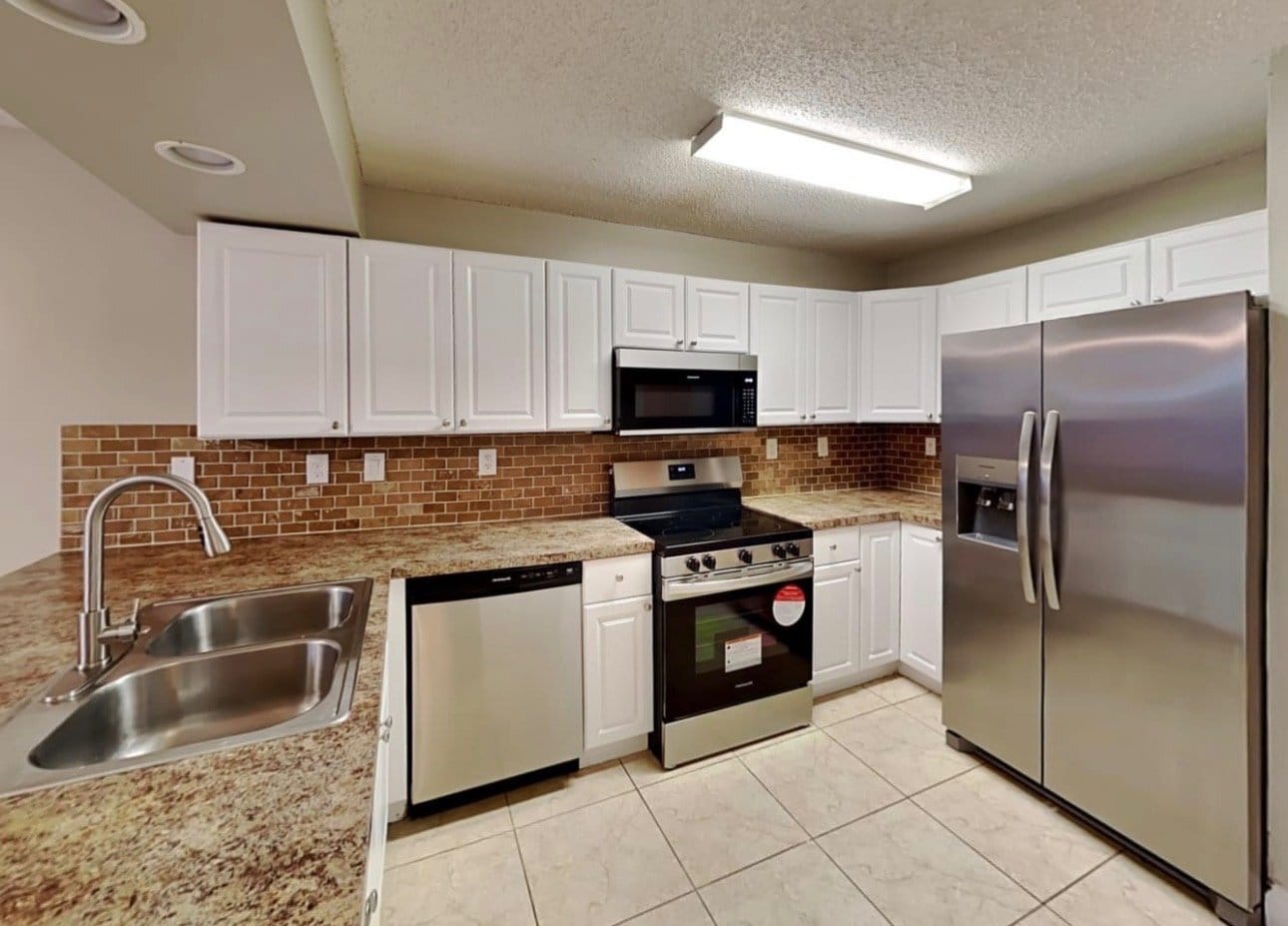 Building Photo - 14690 SW 169th Terrace