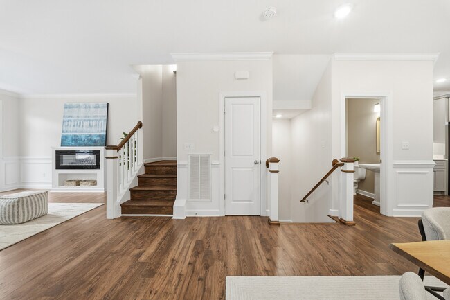 Building Photo - 4106 Pleasant Ave