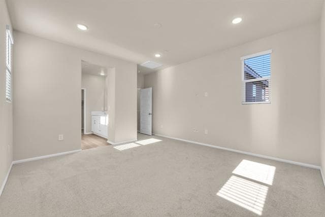 Building Photo - 28381 Via Solero