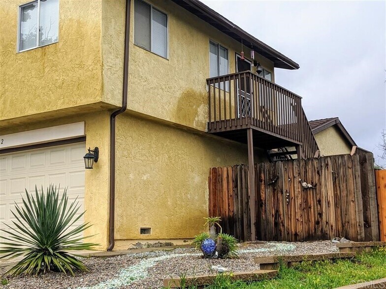 Building Photo - 1342 Mimosa Ct