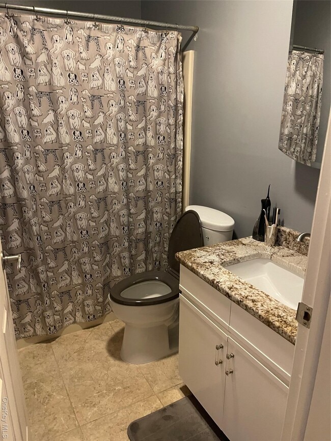 Building Photo - 48 Angela Ct