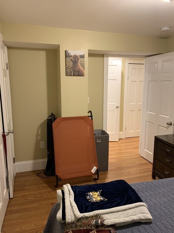 Building Photo - 404 Centre St