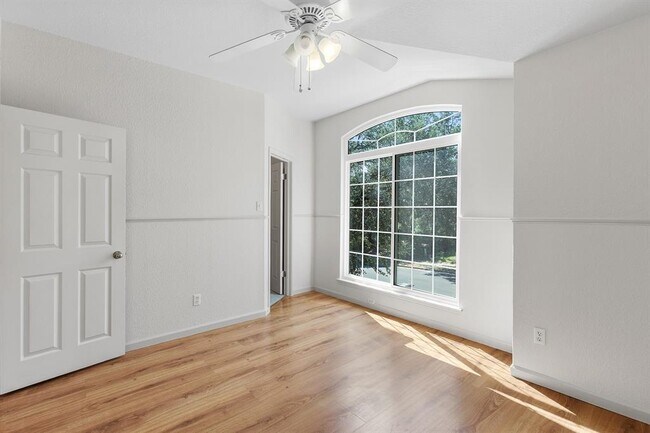 Building Photo - 1310 Strickland Dr