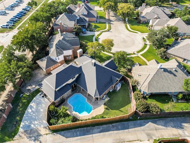 Building Photo - 9812 Canyon Crest Cir
