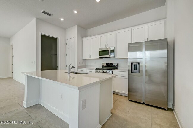 Building Photo - 357 Rum Runner Wy