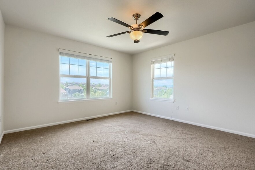 Building Photo - 3681 S Perth Cir