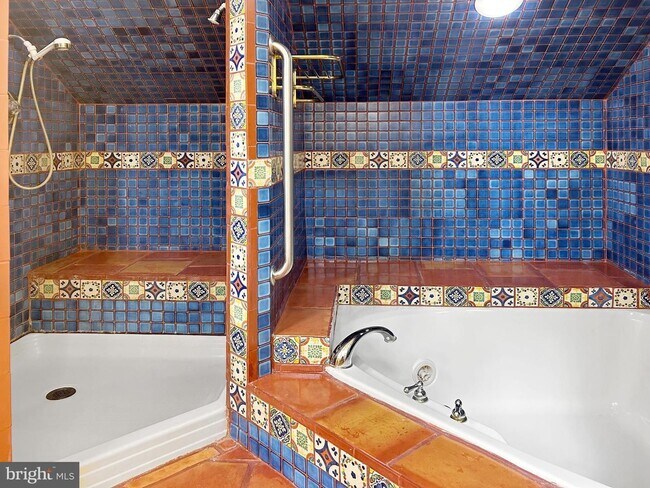 Building Photo - Potomac View