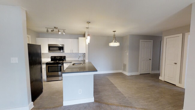 Kitchen/Dining Room - GreenRock Estates