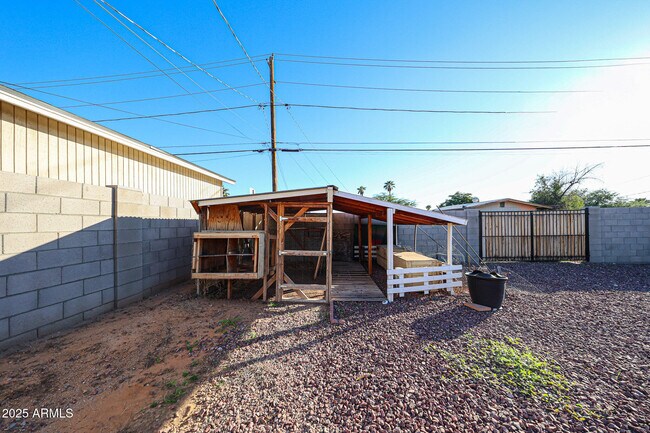 Building Photo - 6539 E Arbor Ave