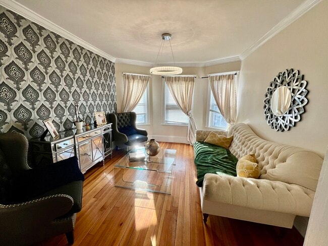 Building Photo - 41 Pearl St