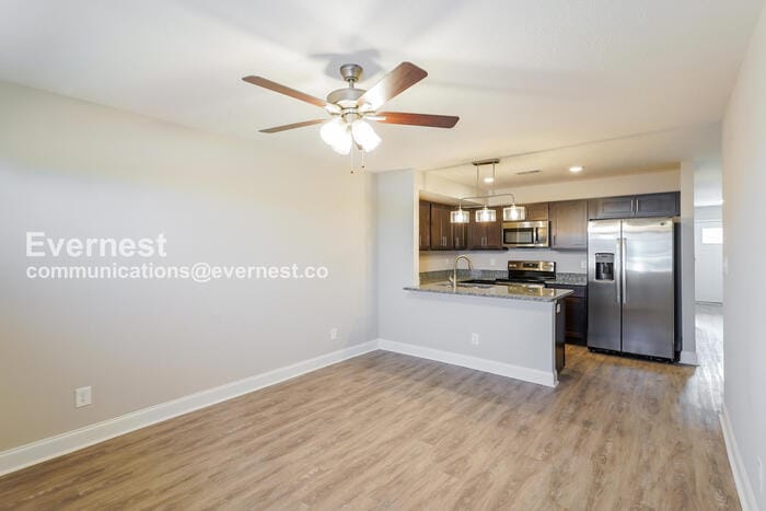 Building Photo - 1000 Henry Pl Blvd