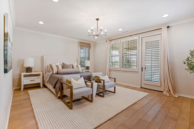 Building Photo - Exceptional Remodeled & Professionally Fur...