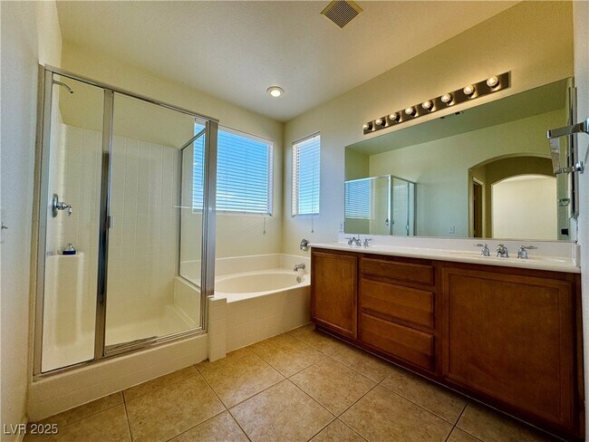 Building Photo - 4967 Caprock Canyon Ave