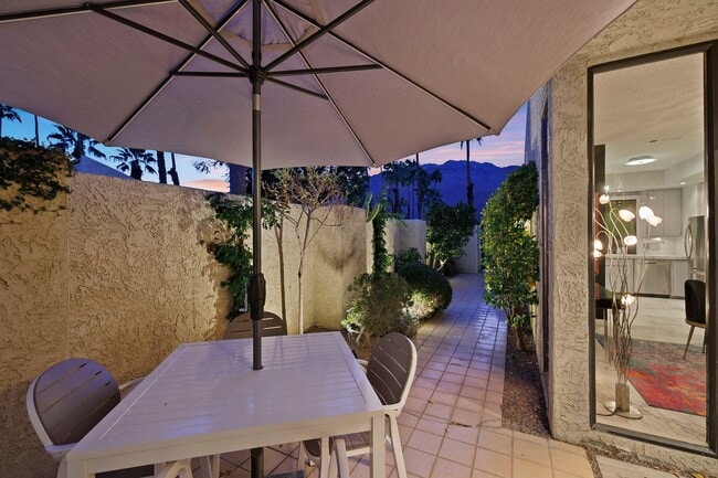 Building Photo - Mountain View Retreat in Palm Springs