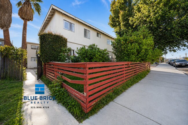 Building Photo - 6929 Whitsett Ave