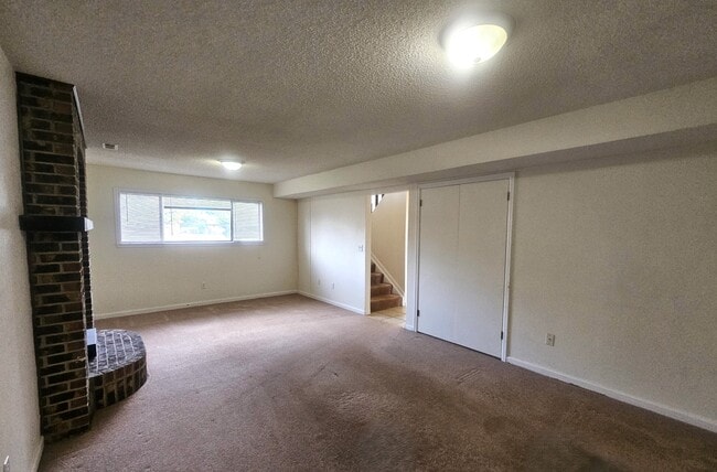 Building Photo - 1617 Centaur Cir