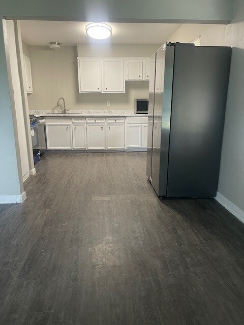 Building Photo - 8312 Granis St