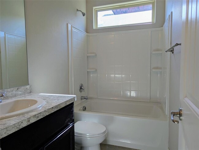 Building Photo - 13733 The Brook Blvd