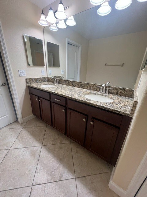 Building Photo - 7329 Auburnwood Ln