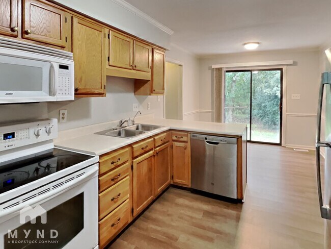 Building Photo - 303 Indian Springs Dr