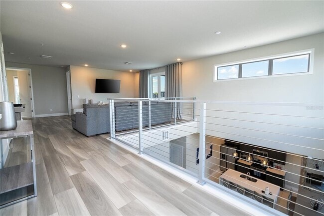 Building Photo - 7740 Sandy Ridge Dr