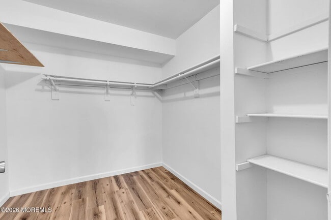 Building Photo - 435 Hancock Pl