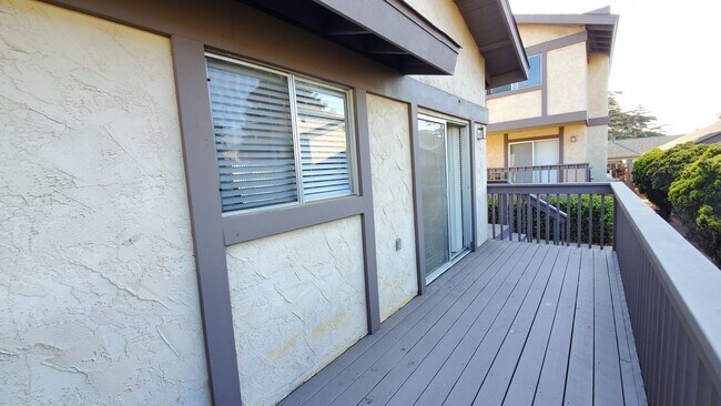 Building Photo - 2108 Fairchild Way