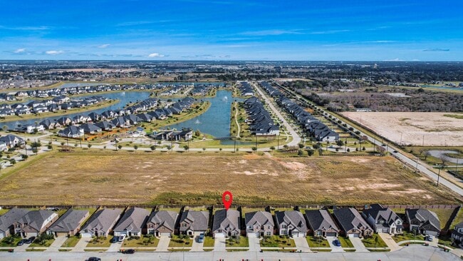 Building Photo - 165 Sunray Creek Dr