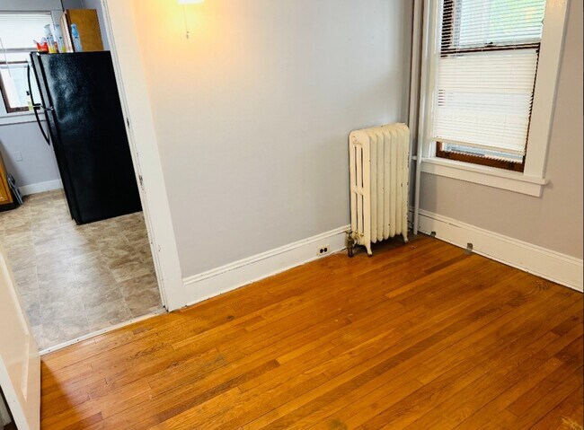 Building Photo - 569 Washington Ave