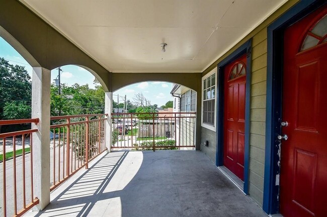 Building Photo - 4409 Hershe St
