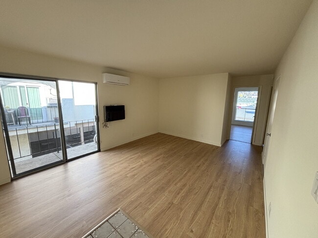 Building Photo - 1825 Harrison St