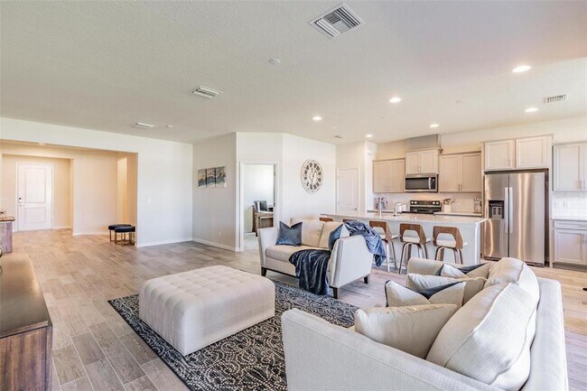 Building Photo - 8202 Olive Brook Dr