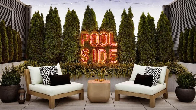 Building Photo - 1055 Brady Ave NW