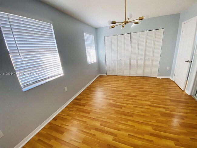 Building Photo - 9890 Hammocks Blvd