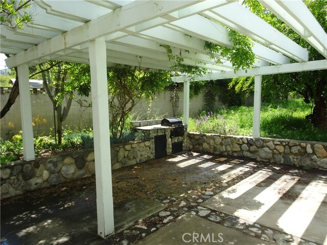 Building Photo - 2952 Mill Creek Rd